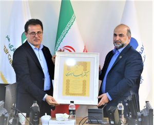 دکتر جعفری مدیر عامل بیمه دانا - بیمه هنرمندان3