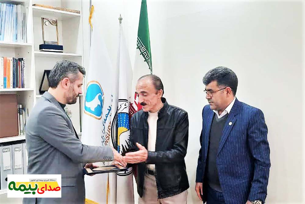 پرداخت حدود 16 میلیارد ریال خسارت در یک حادثه رانندگی، اخبار بیمه، صدای بیمه، خبرگزاری بیمه، سایت بیمه، بیمه ایران، بیمه ایران ایلام، بیمه ایران، اخبار بیمه ایران